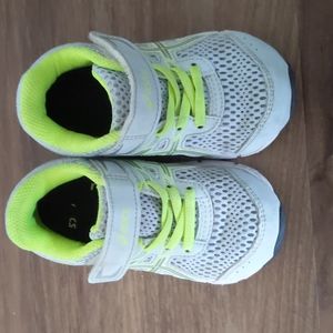 Toddler size 7 (14.5cm) asics sneakers